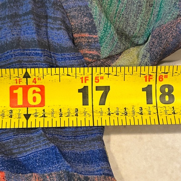 Vintage Karen Kane 2 Piece Set Women 4 Multicolor Shirt Shorts Art Rayon 90s USA - Picture 7 of 13